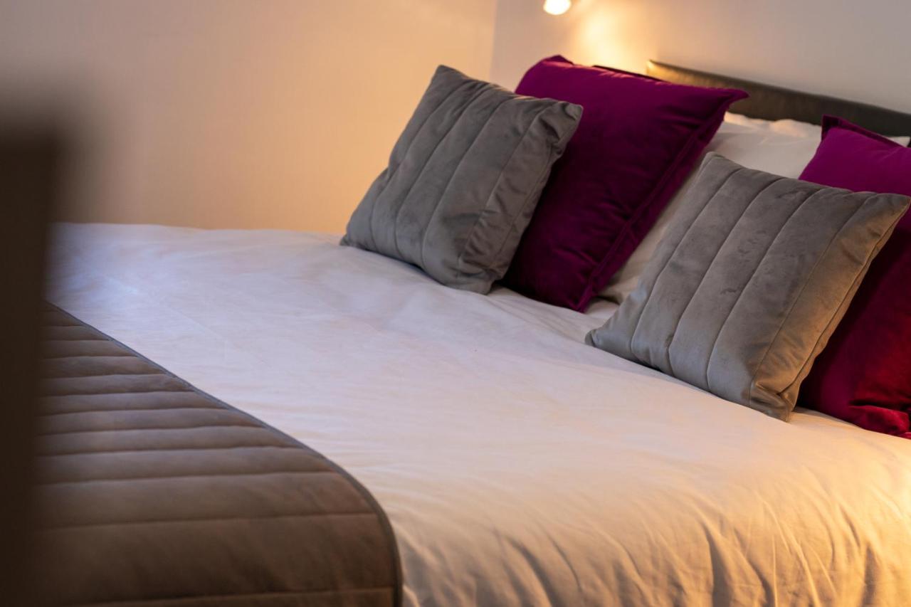 Fino Rooms Felpham Экстерьер фото
