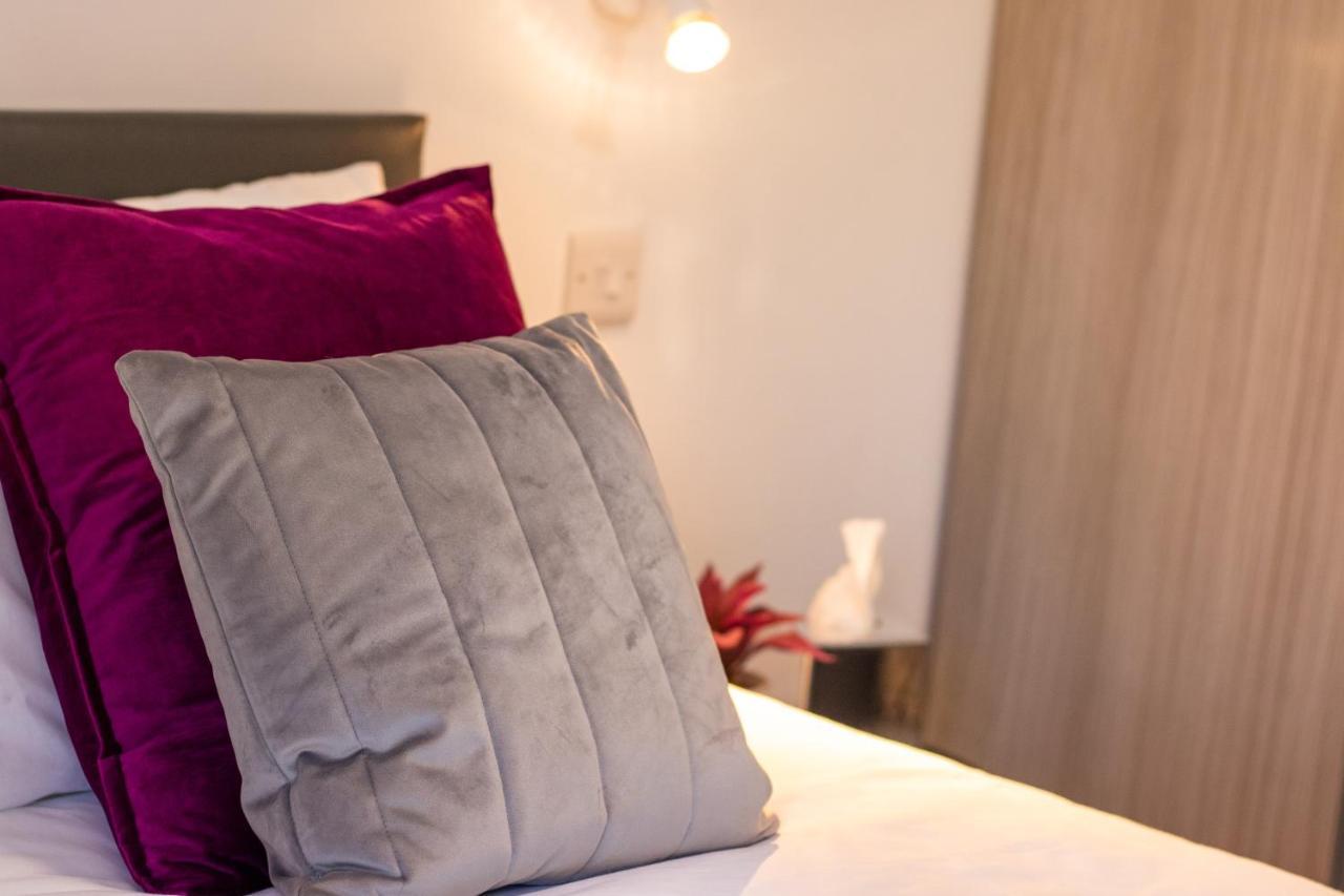 Fino Rooms Felpham Экстерьер фото